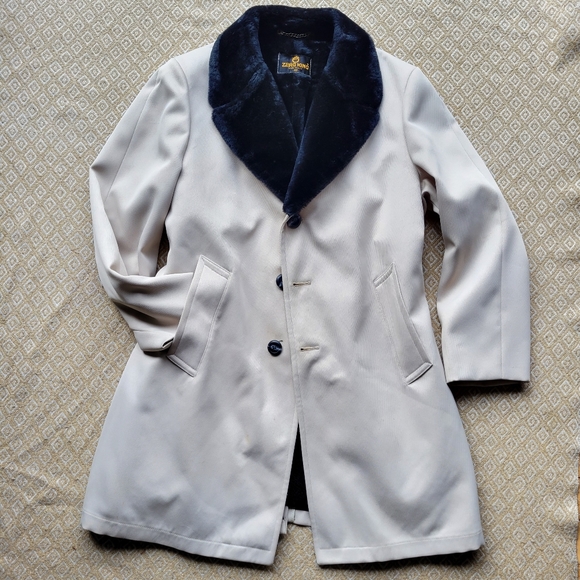 Vintage Zero King Overcoat Cream Tan Black Faux Fur Collar Lining USA Made 42 XL - Picture 1 of 9